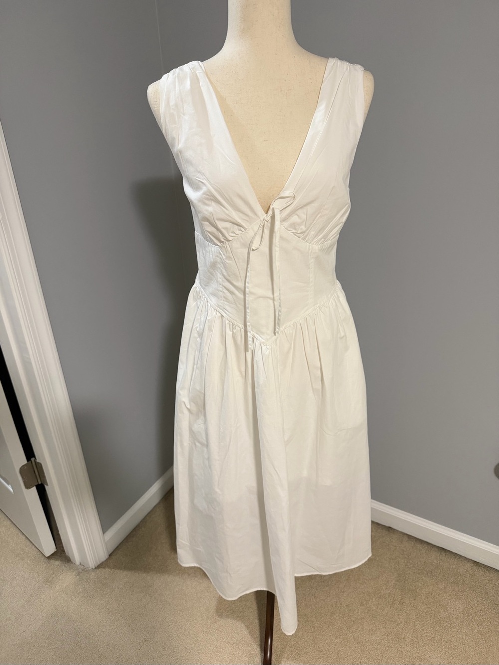 White Basque Waist Sleeveless Dress